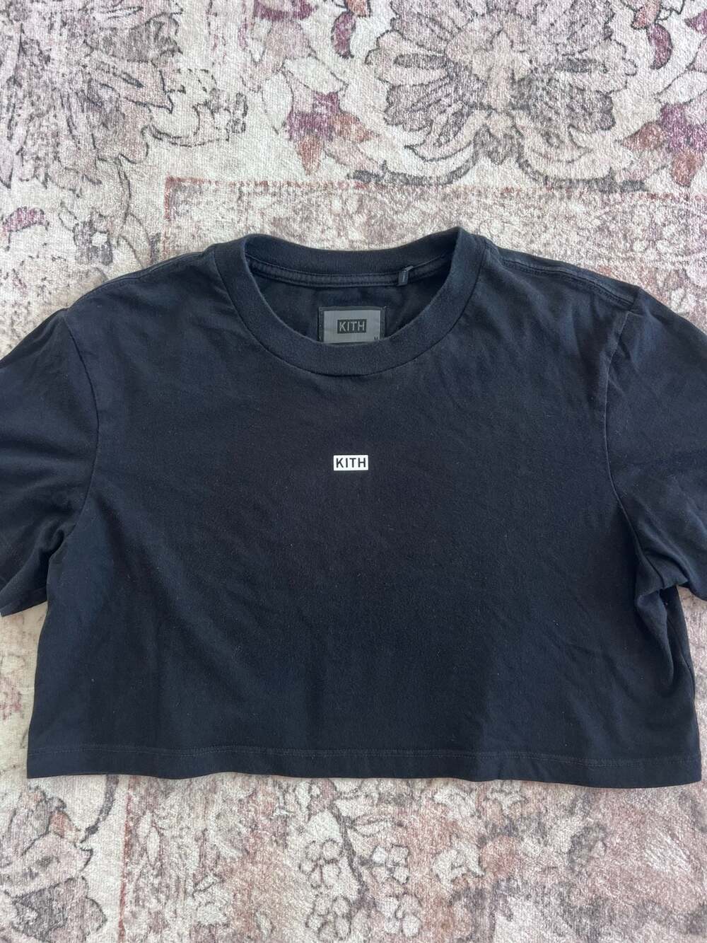 Kith Women's Black Cropped Logo T-Shirt